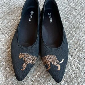 Vivaia NWOT Pointed Toe Ballet Flat with Cheetah - Aria 5 - Size 8.5